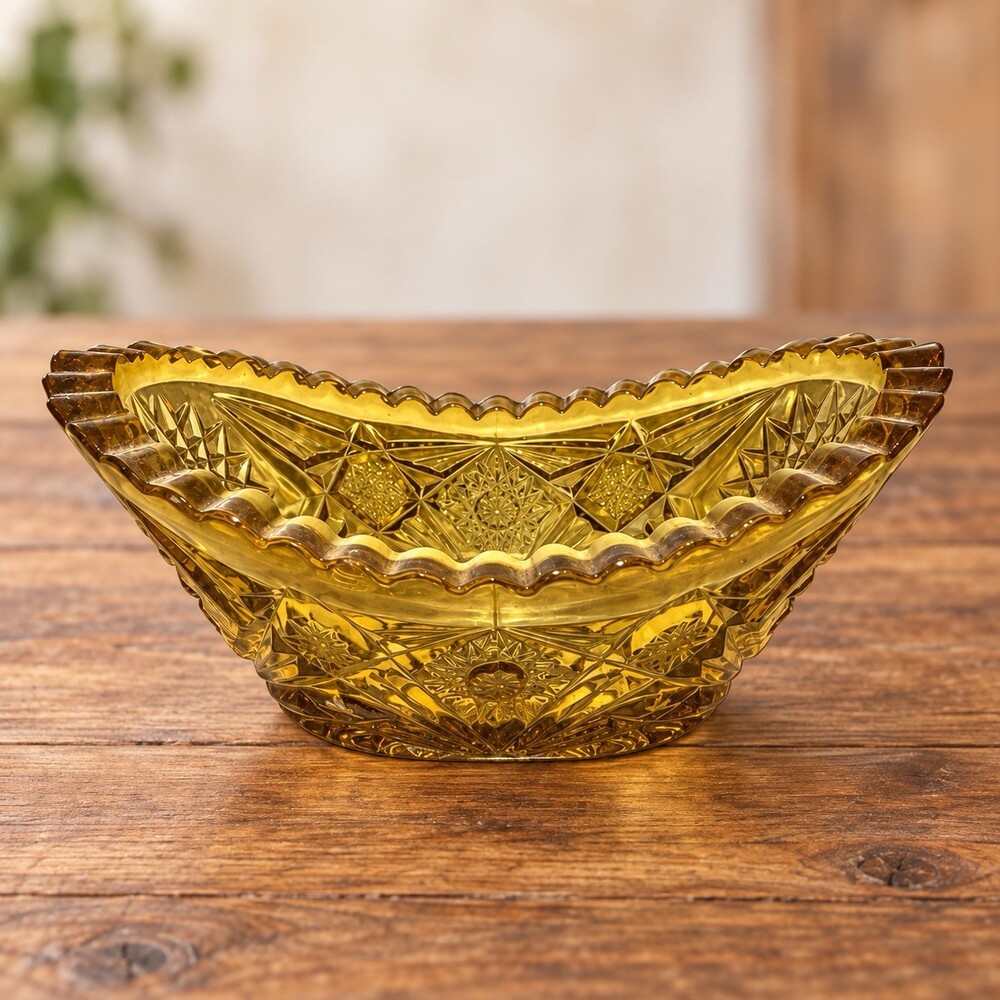 Vintage Yellow Pressed Glass Oval Bowl Starburst Scalloped Rim 8” Dish